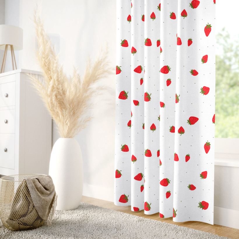 Vorhang aus Baumwolle - frische Erdbeeren