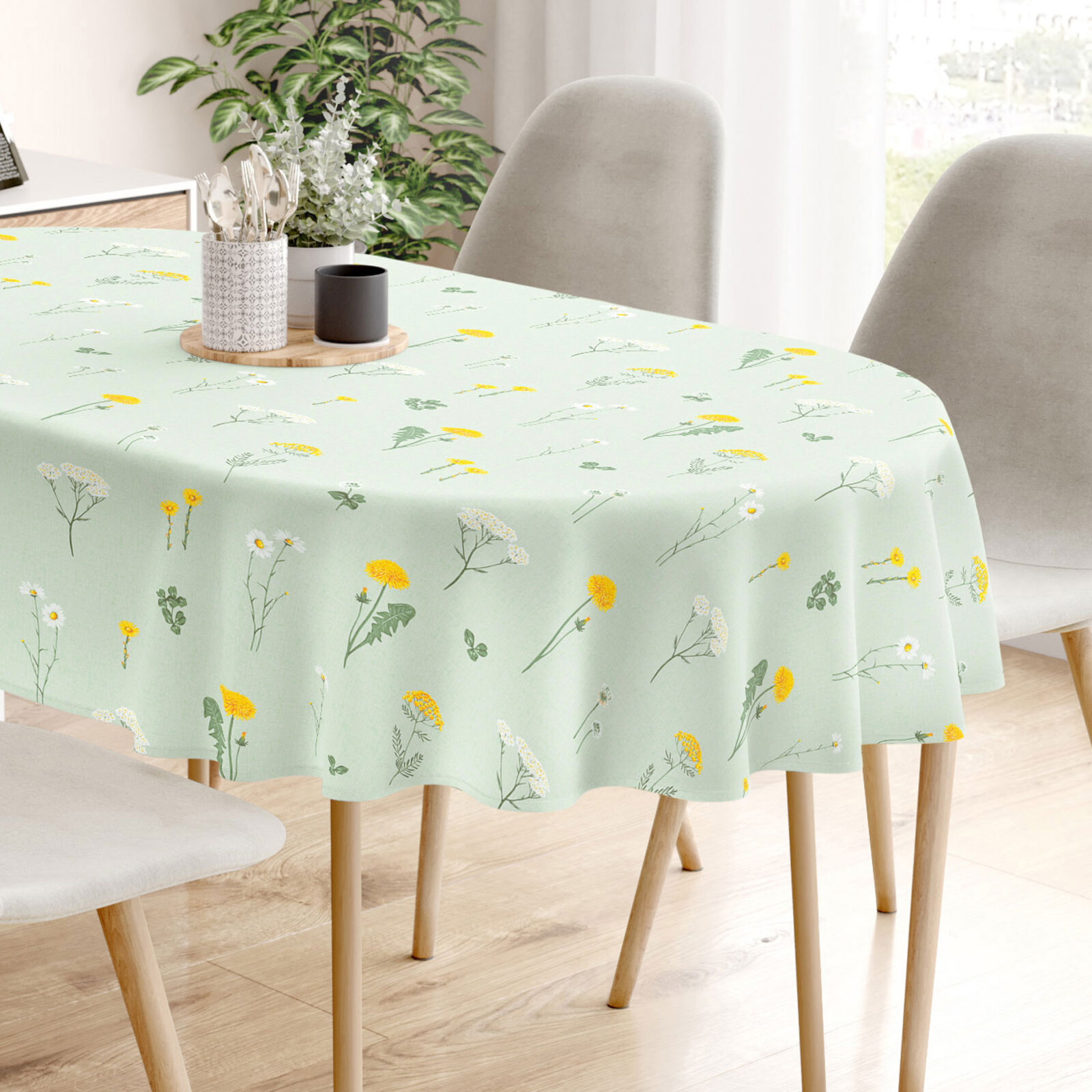 Ovale Tischdecke aus 100% Baumwolle - Grüne Wiese