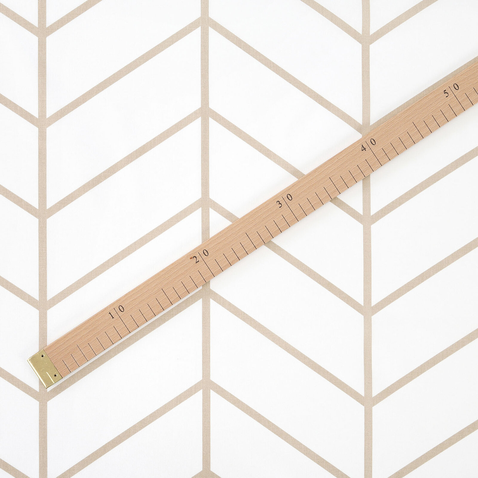 Baumwollstoff - Beiger Zickzack auf Weiß