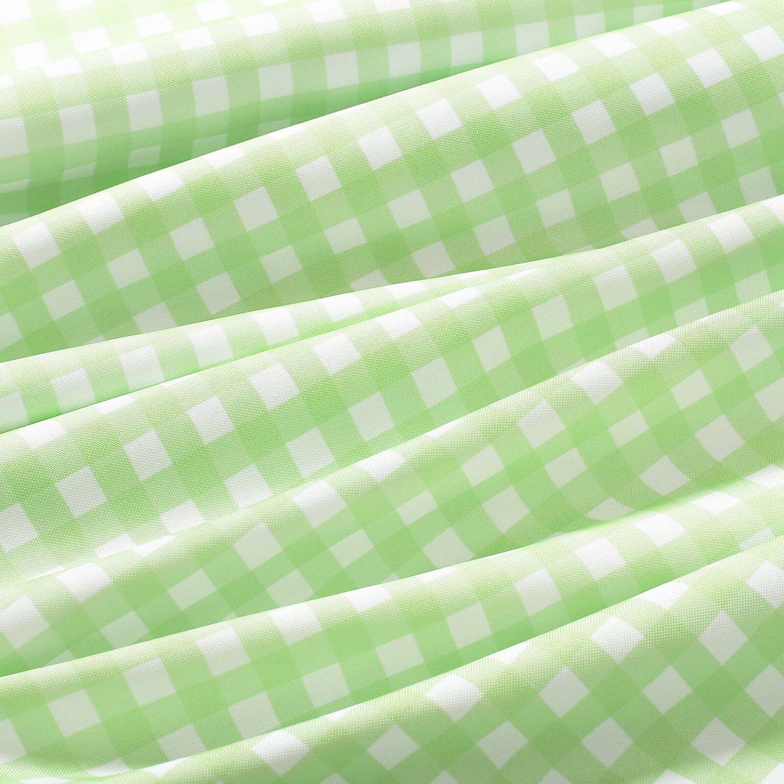 Ovale Tischdecke Teflon - grüne Würfel