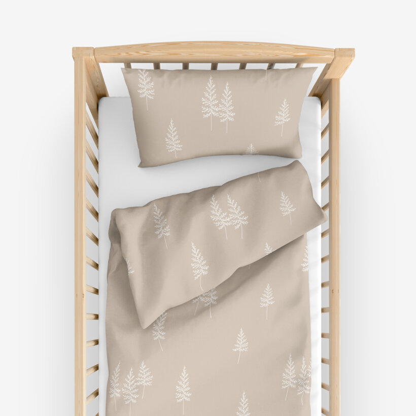 Weihnachtliche Bettwäsche für Babybetten aus Baumwolle - Nordische Tannenbäume