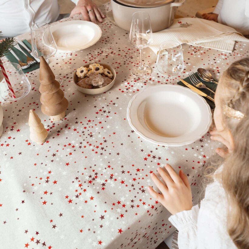 Weihnachtliche eckige Tischdecke Valencia - Sterne auf Naturfarbe