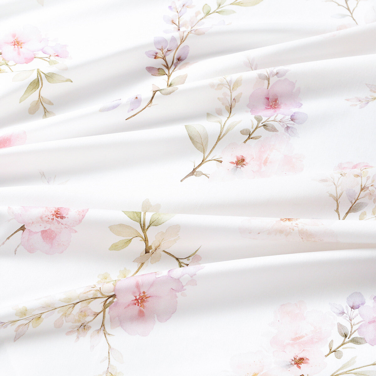 Kissenbezug aus Mako-Satin - Romantische Wiese