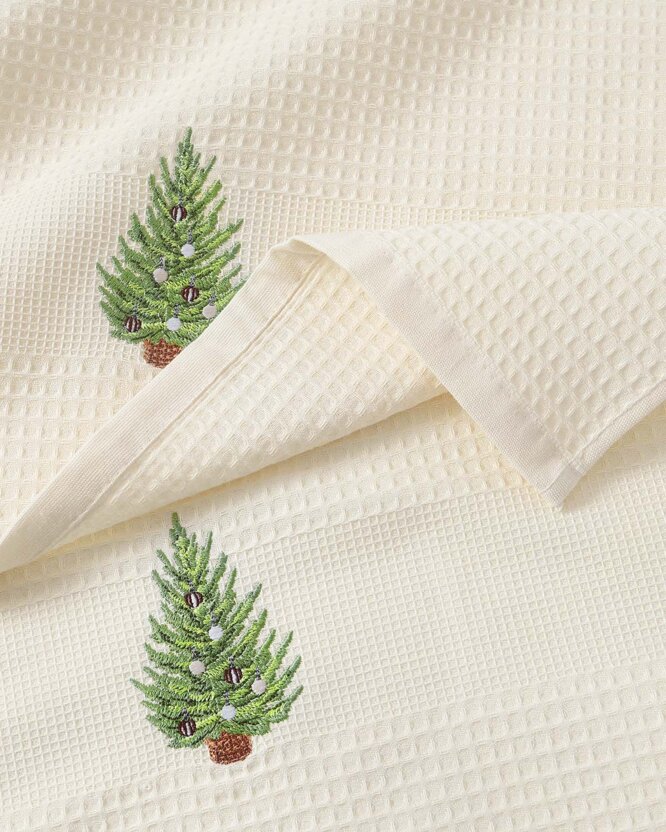 Waffel-Geschirrtuch mit Weihnachtsstickerei - Baum auf cremefarbenem Grund