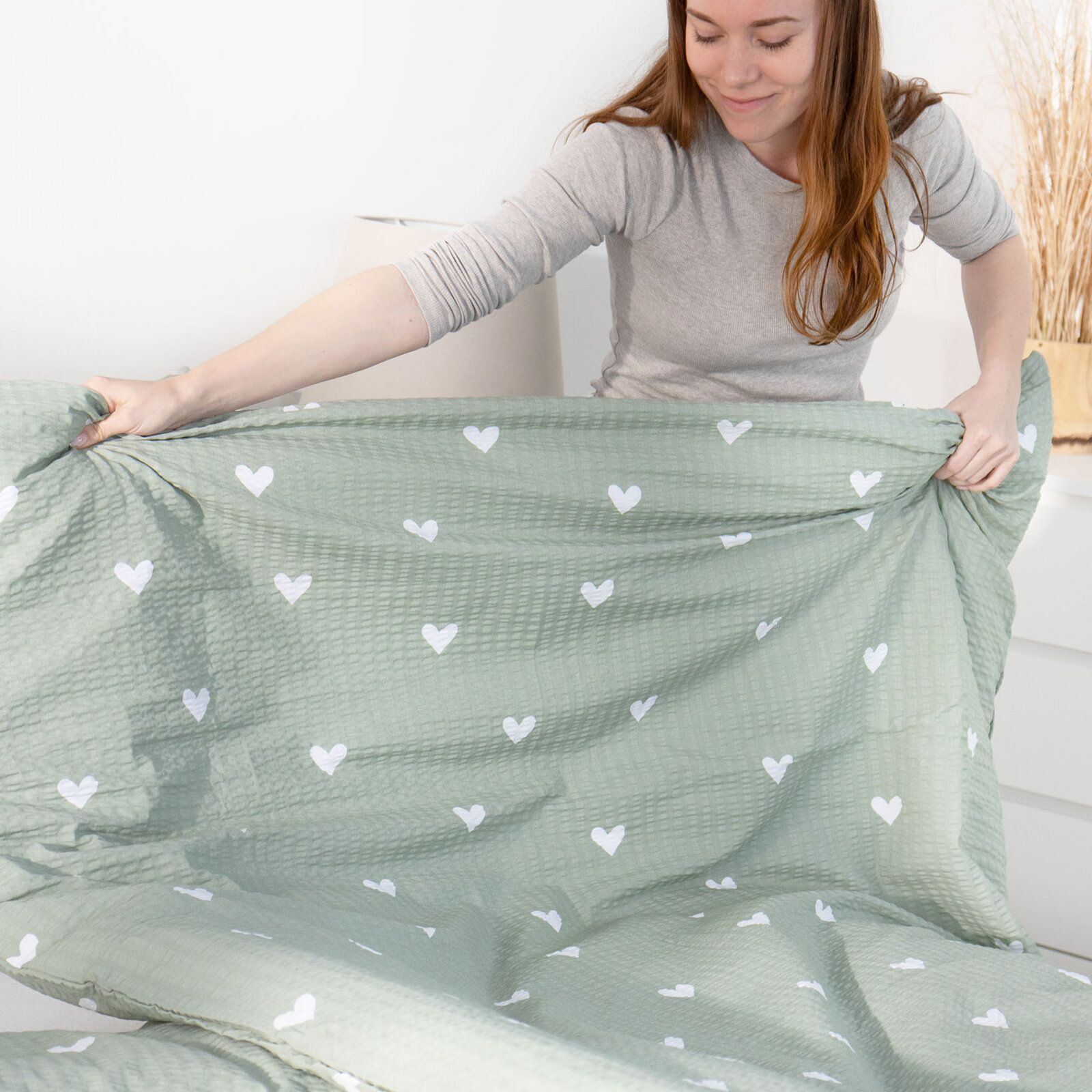 Seersucker Bettwäsche - Herzchen auf Salbeigrün