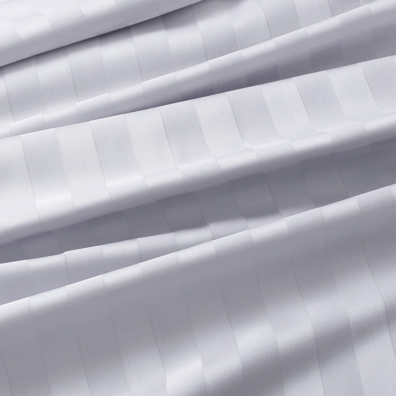 Damast - hellgraue Streifen mit Satin-Glanz
