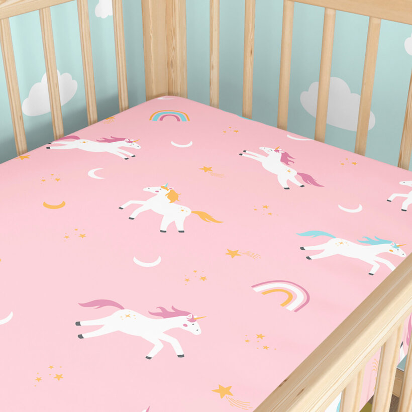 Spannbetttuch aus Baumwolle für Babybetten - Lustige Einhörner