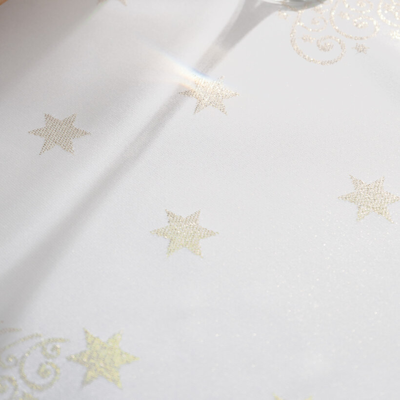 Weihnachtliche eckige Teflon-Tischdecke - Goldene Tannenbäume und Sterne
