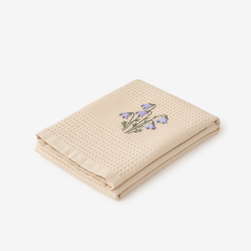 Waffel-Geschirrtuch mit Stickerei - Glockenblumen auf Beige