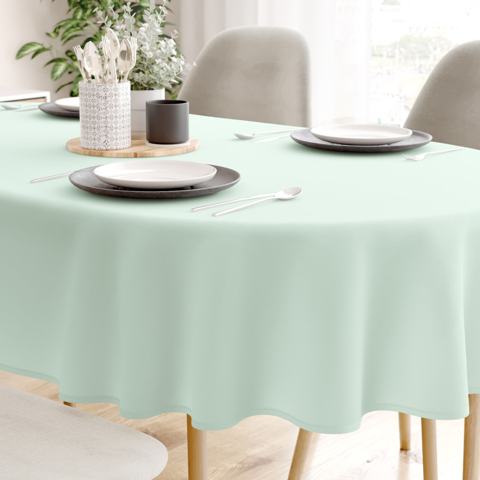 Ovale Tischdecke aus 100% Baumwolle - hellmint