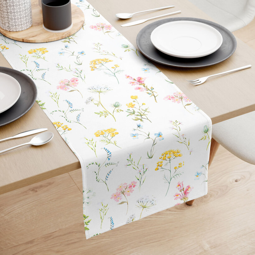 Tischläufer aus 100% Baumwolle Deluxe - blühender Frühling