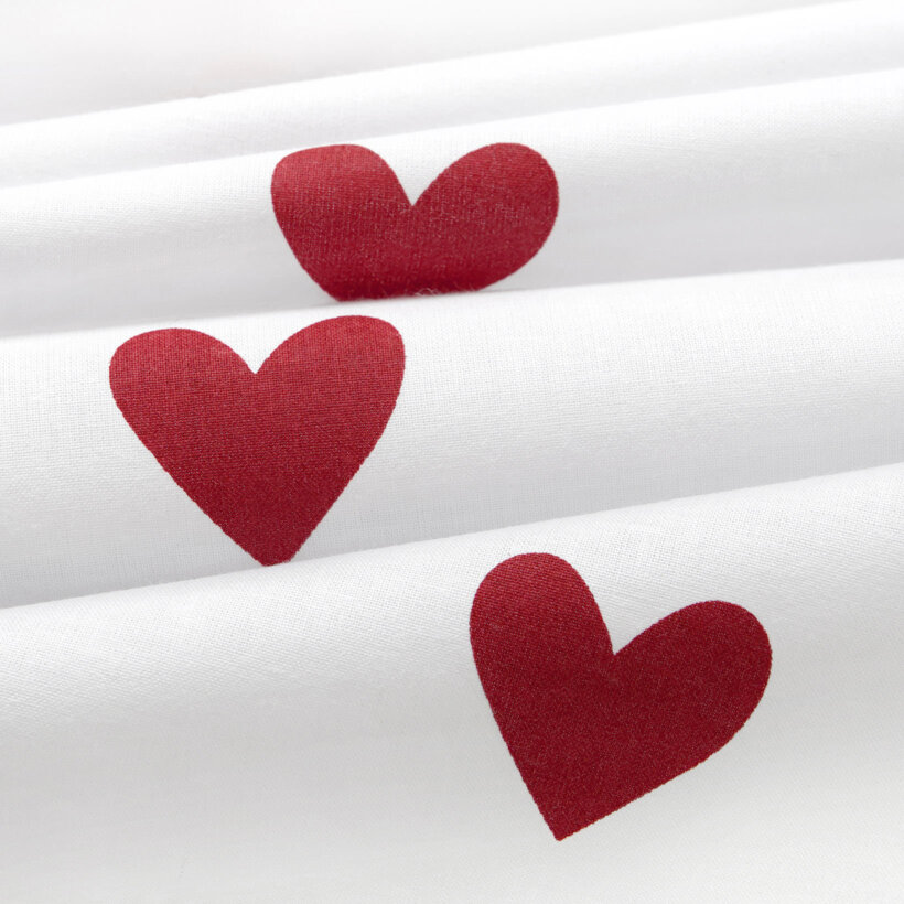 Spannbettlaken aus Baumwolle - Rote Herzchen auf Weiß