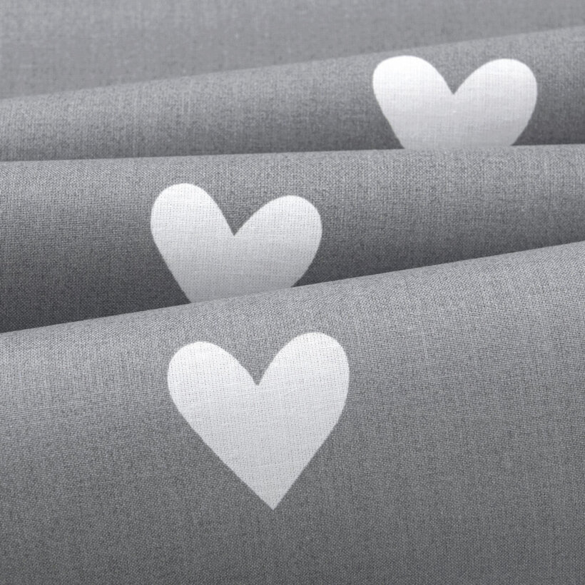 Tischläufer aus 100% Baumwolle - Herzchen auf Grau