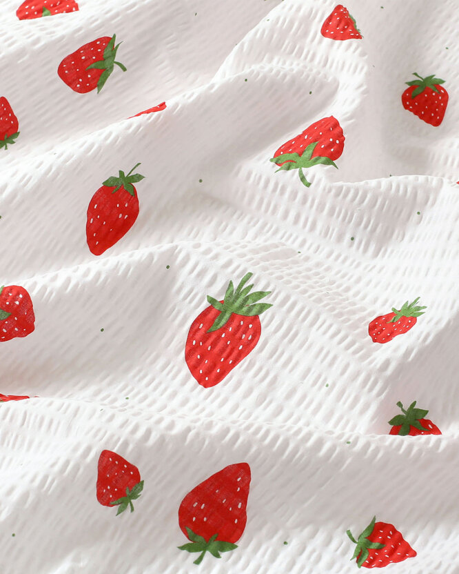 Seersucker-Kissenbezug - frische Erdbeeren