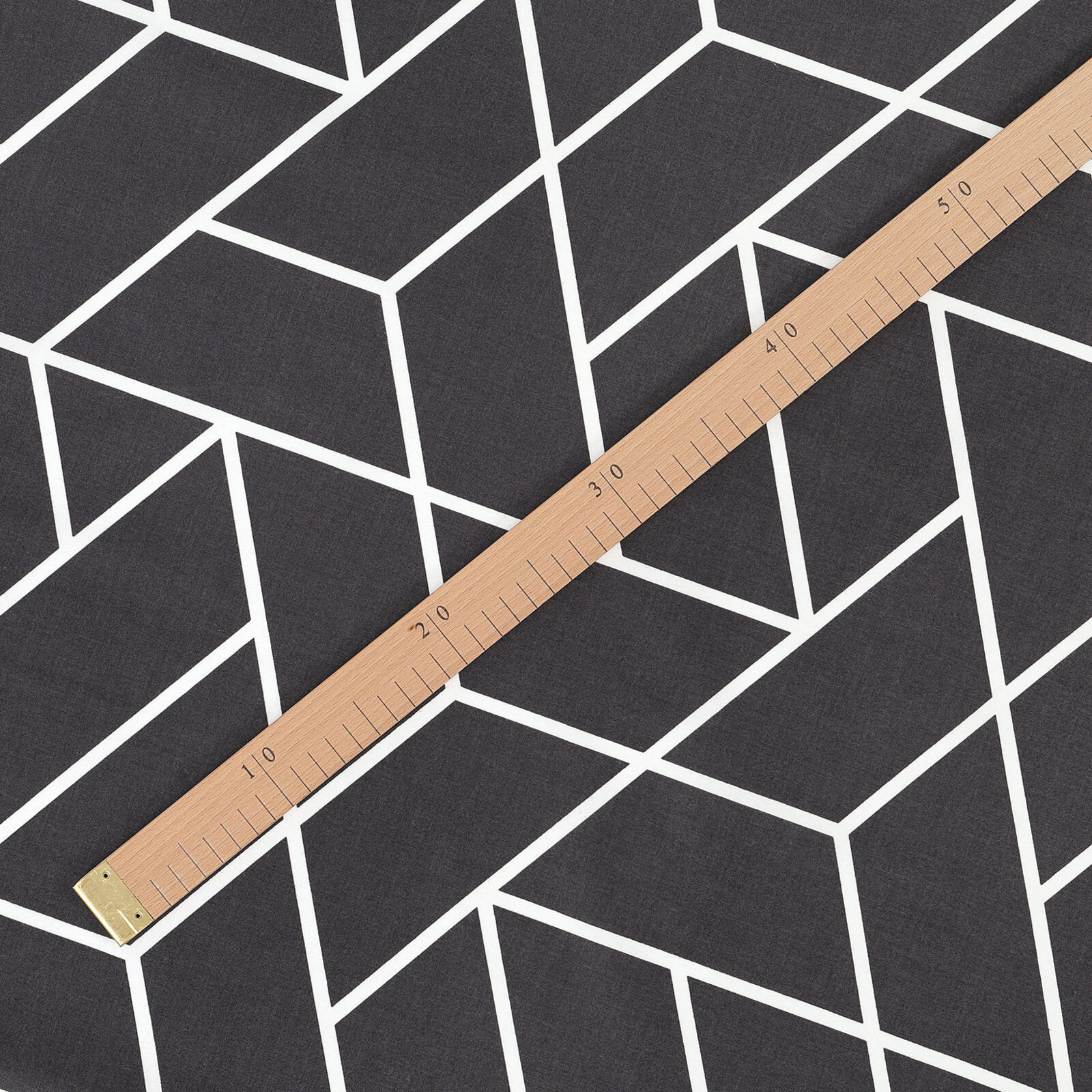 Baumwollstoff - Mosaik auf Dunkelgrau