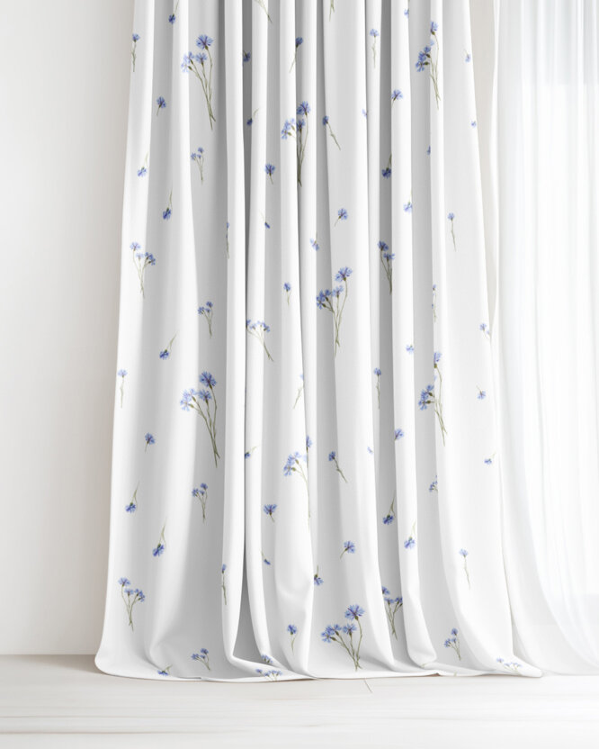 Dekorativer Vorhang – Blaue Kornblumen