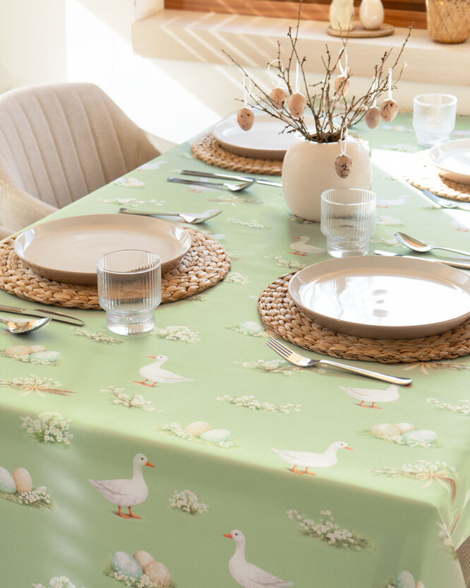 Ostern Eckige Teflon-Tischdecke - Gänse und Ostereier