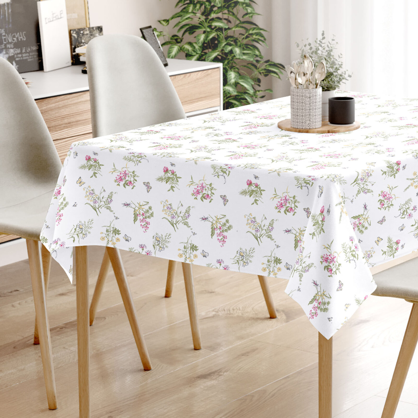 Eckige Tischdecke 100% Baumwolle - Bunte Wiesenblumen auf Weiß