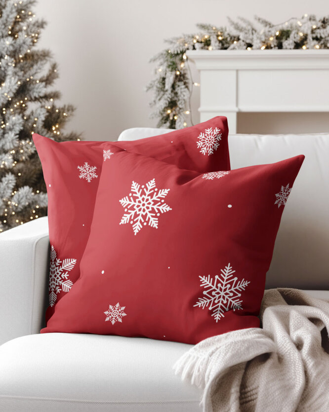 Weihnachtlicher Kissenbezug aus Baumwolle - Schneeflocken auf Rot