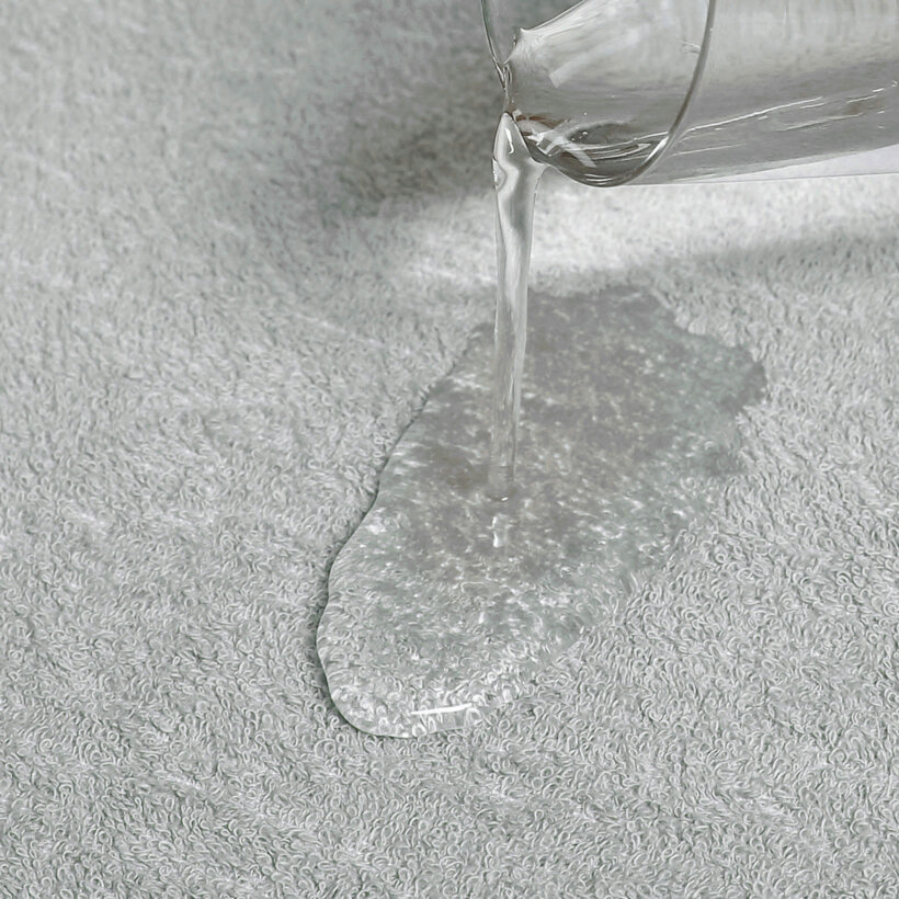 Wasserdichtes Bettlaken für Kinderbetten aus Frottee - hellgrau