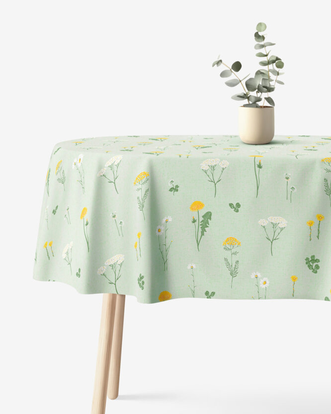 Ovale Tischdecke aus 100% Baumwolle - Grüne Wiese
