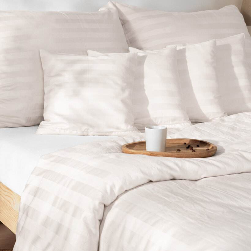 Damast-Bettwäsche - creme Streifen mit Satin-Glanz