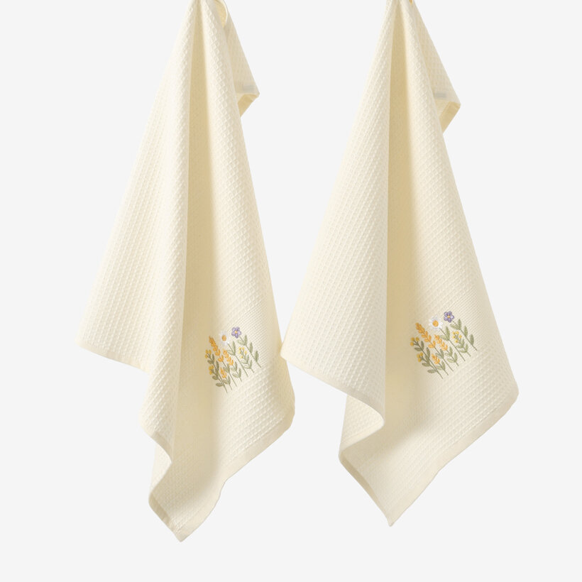 Waffel-Geschirrtuch mit Stickerei - Blumenwiese auf Creme