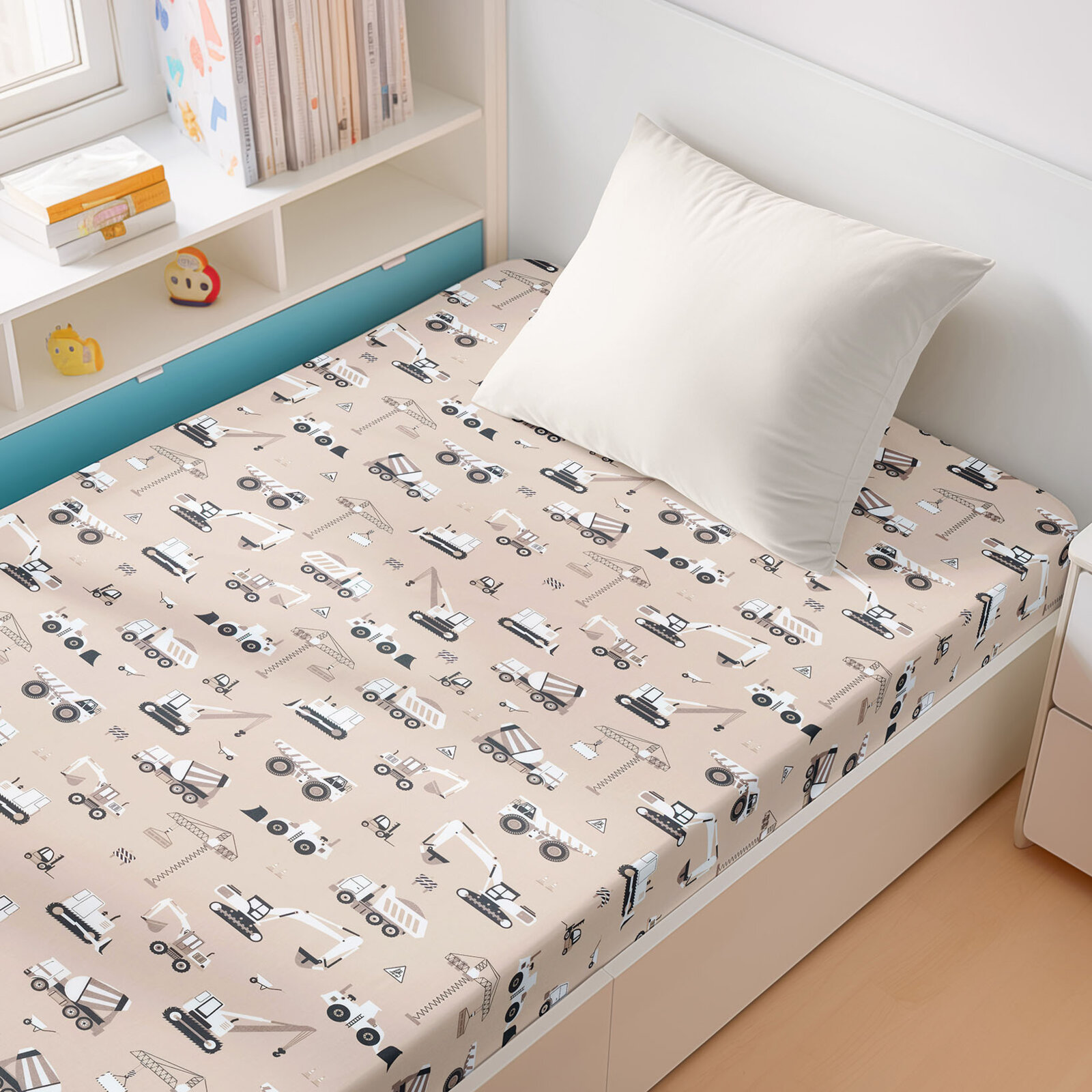 Kinder-Spannbetttuch aus Baumwolle - Lastwagen und Bagger auf Beige