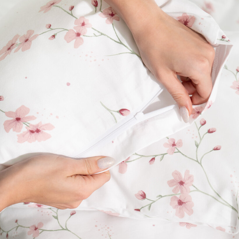 Bettwäsche aus Baumwolle Duo - Blühende Sakura-Kirschbäume mit Puderrosa