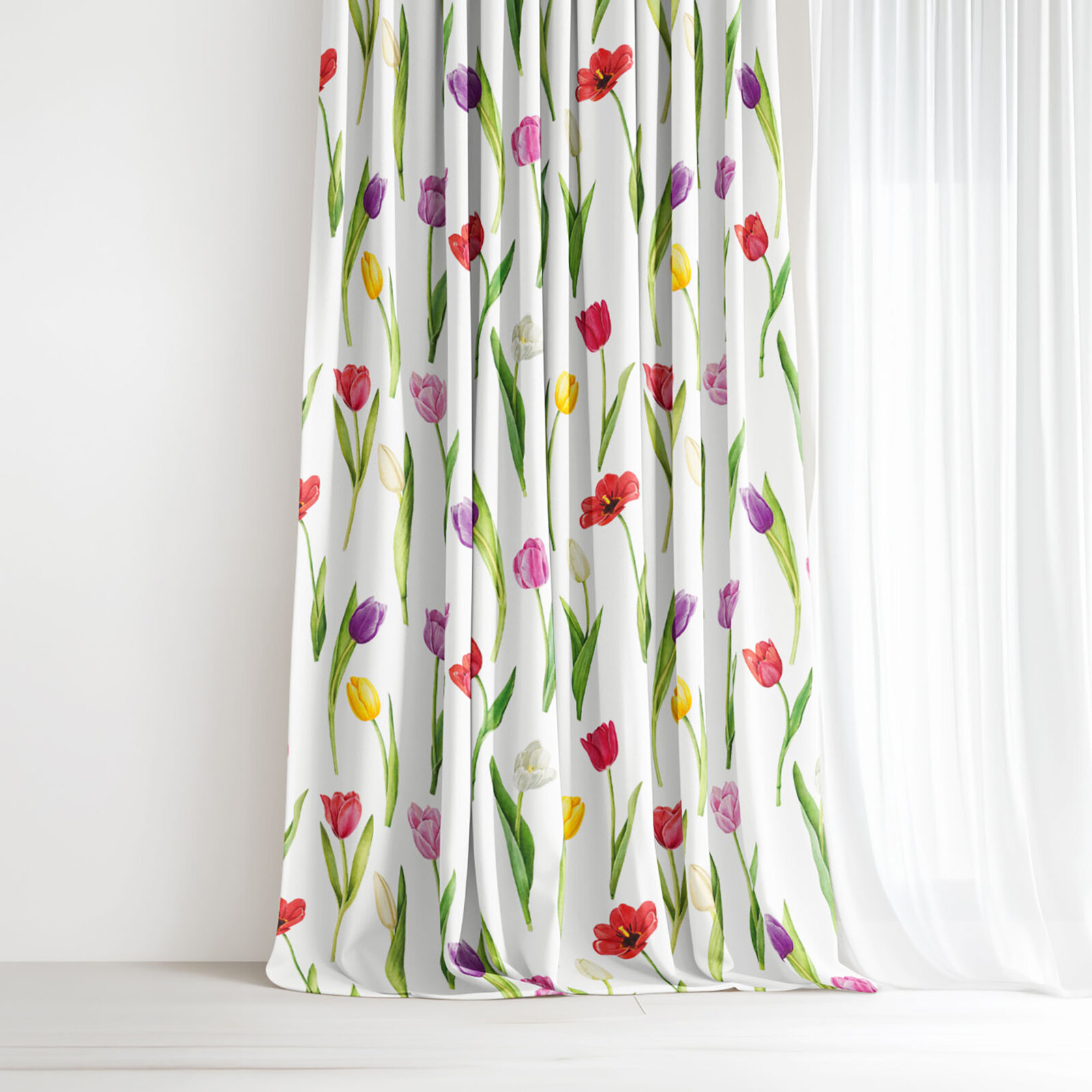 Dekorativer Vorhang – Bunte Tulpen