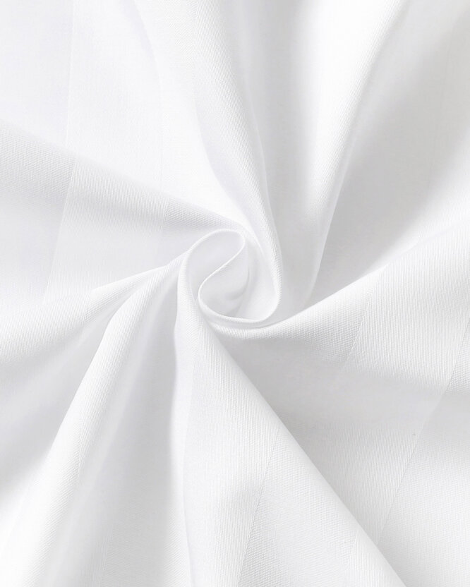 Festliche eckige Damast-Tischdecke - weiße Streifen mit Satin-Glanz