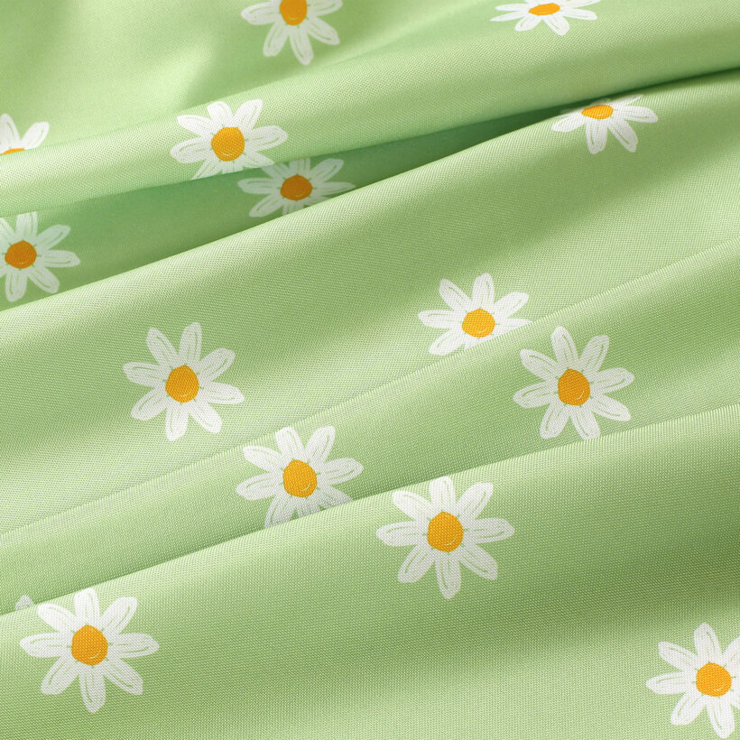 Eckige Tischdecke Teflon - Margeriten auf Grün