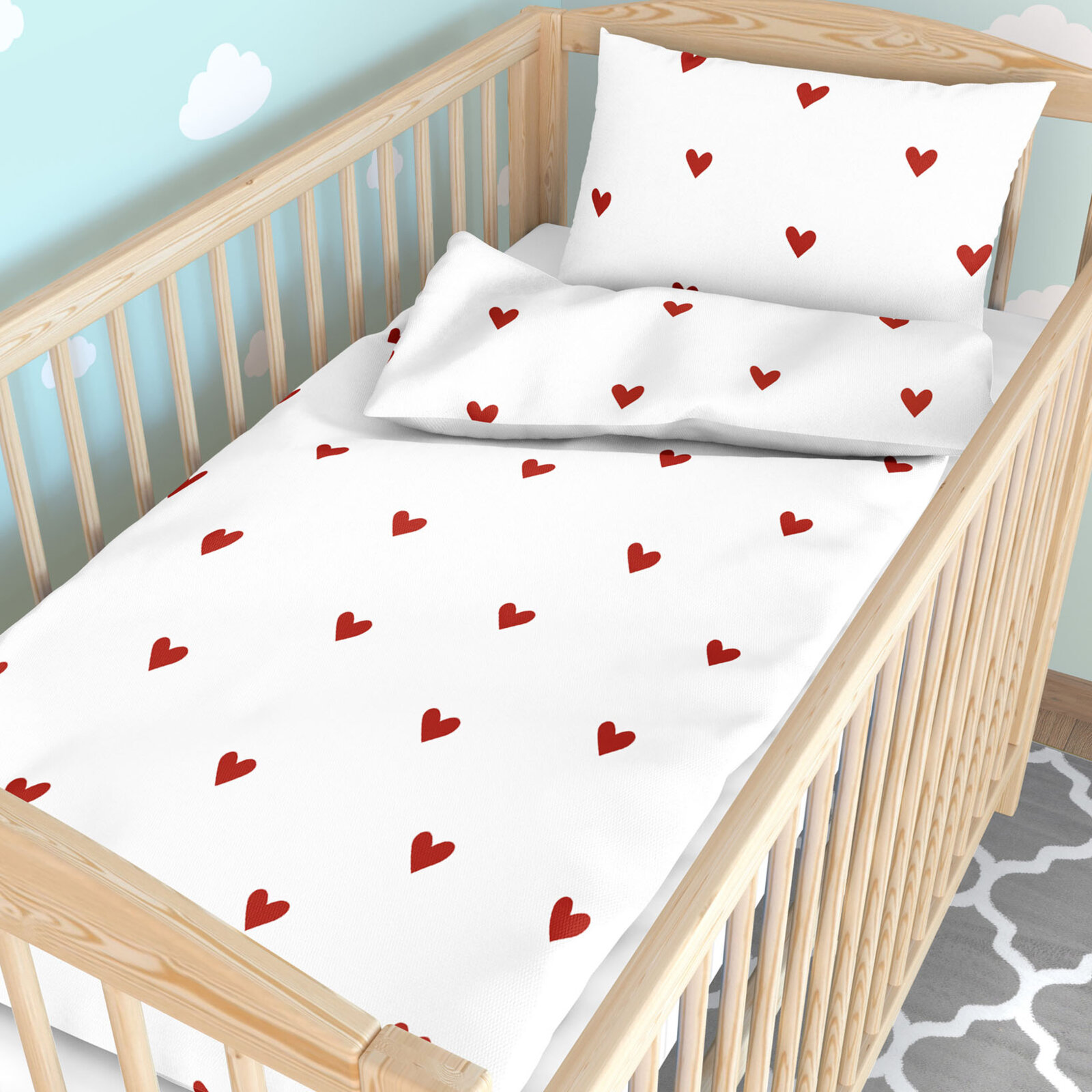 Bettwäsche für Babybetten aus Baumwolle - Rote Herzchen auf Weiß