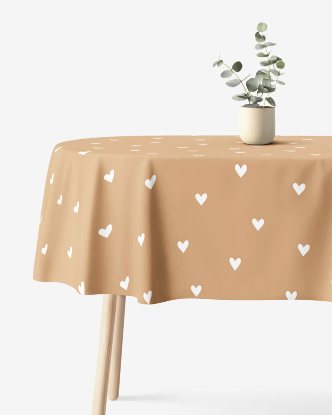Ovale Tischdecke aus 100% Baumwolle - Herzchen auf Herbstbraun