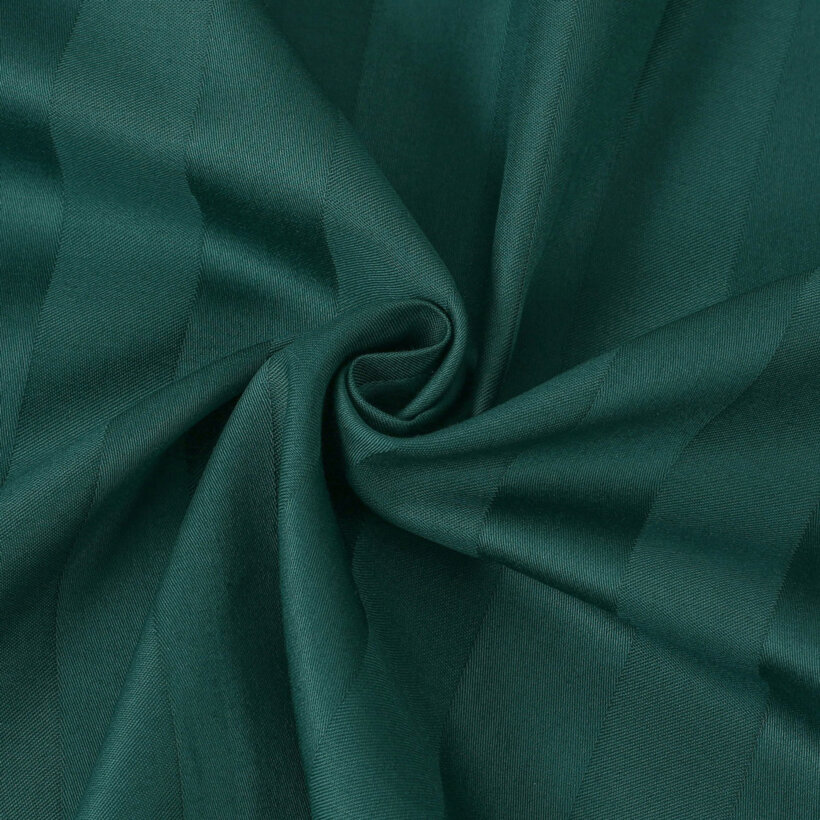 Festliche ovale Damast-Tischdecke - dunkelgrüne Streifen mit Satin-Glanz