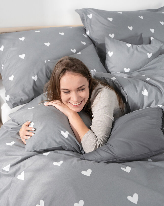 Bettwäsche aus Baumwolle - Herzchen auf Grau