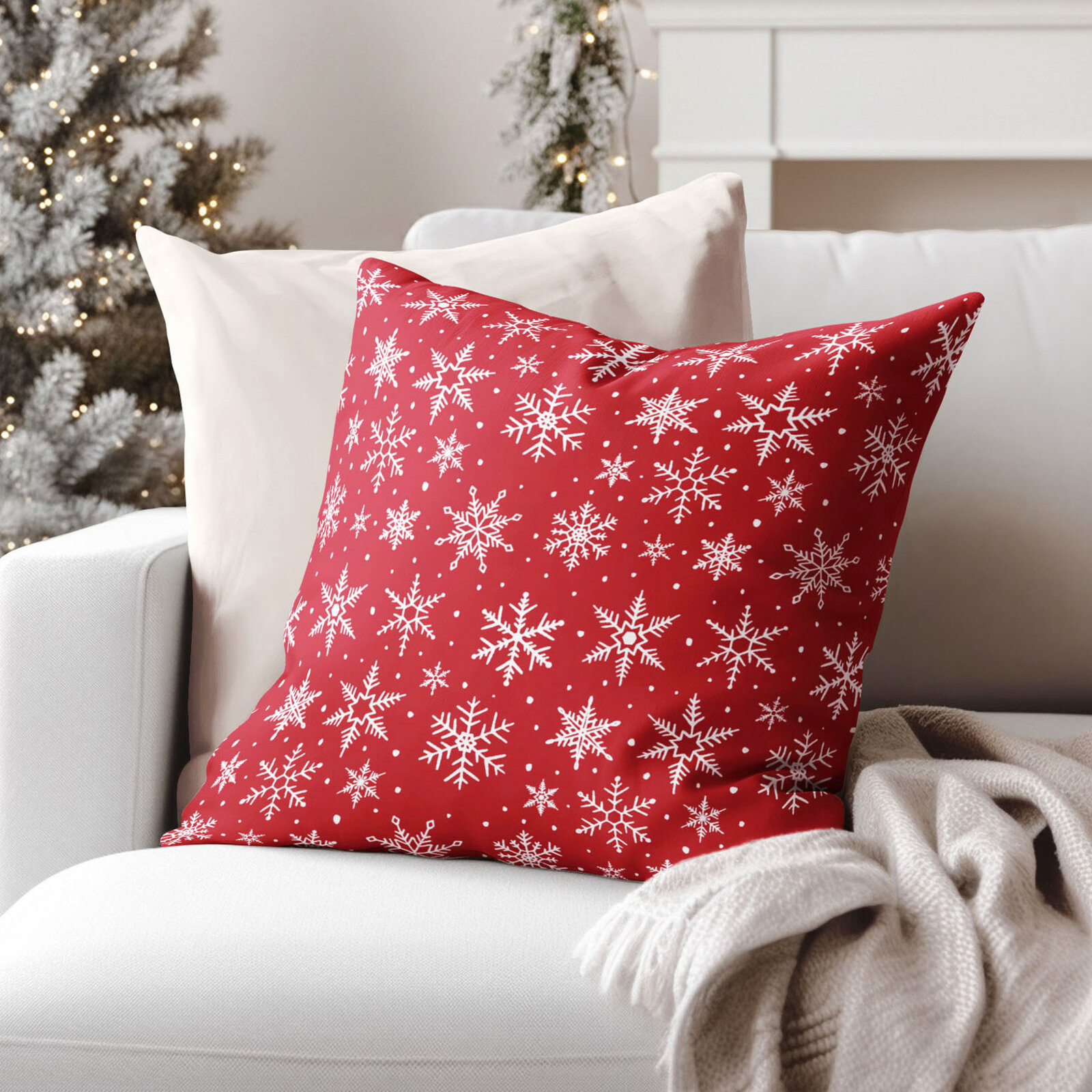 Weihnachtskissenbezug Valencia – Weiße Flocken auf Rot