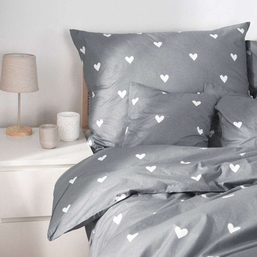 Bettwäsche aus Baumwolle - Herzchen auf Grau