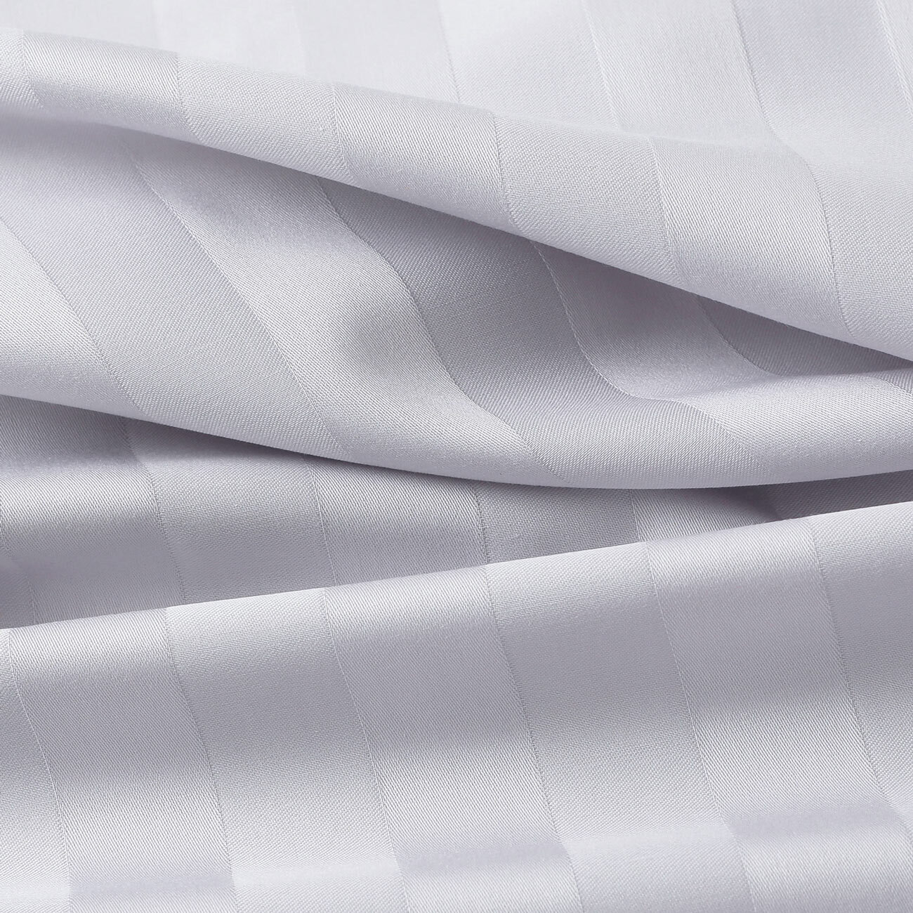 Spannbettlaken aus Damask - hellgraue Streifen mit Satin-Glanz