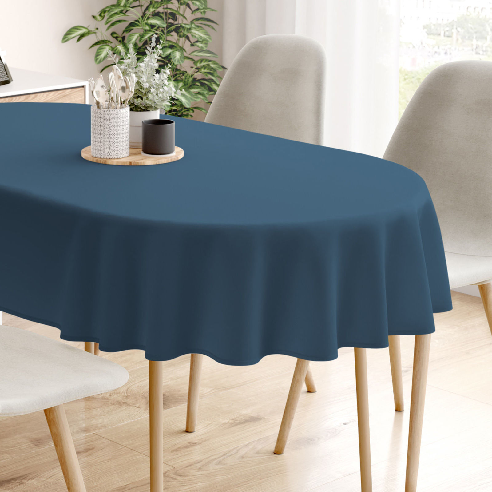 Ovale Tischdecke aus 100% Baumwolle - marineblau
