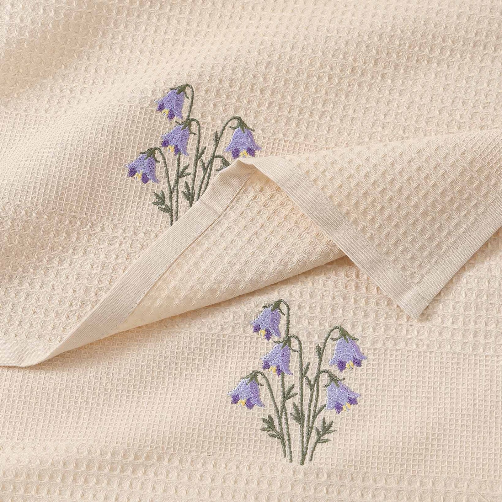 Waffel-Geschirrtuch mit Stickerei - Glockenblumen auf Beige