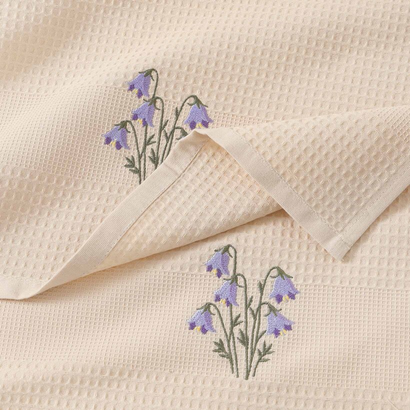 Waffel-Geschirrtuch mit Stickerei - Glockenblumen auf Beige