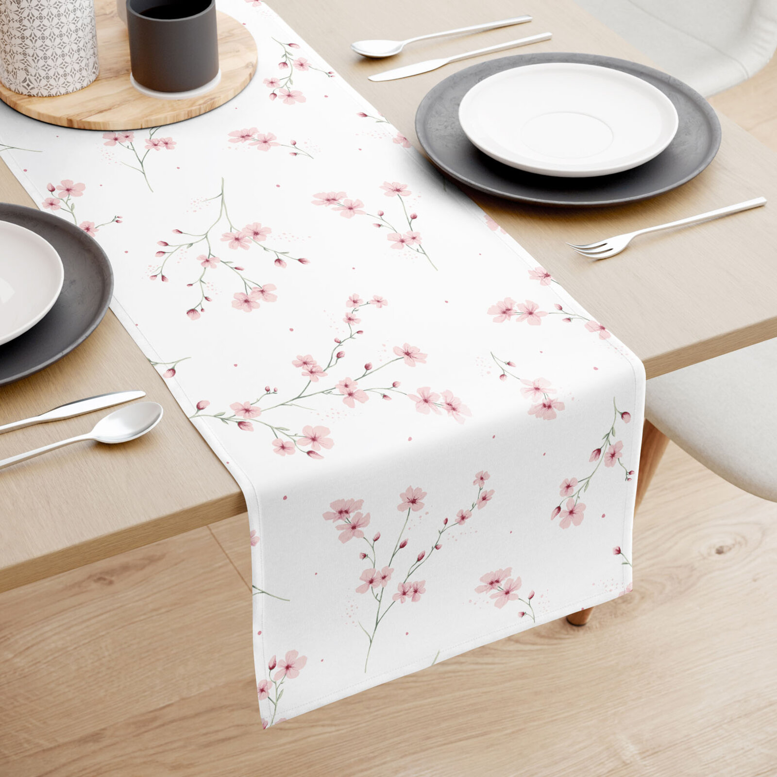 Tischläufer aus 100% Baumwolle - Blühende Sakura-Kirschbäume