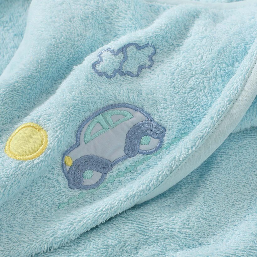 Frottee Babybadetuch mit Kapuze - Auto auf Blau