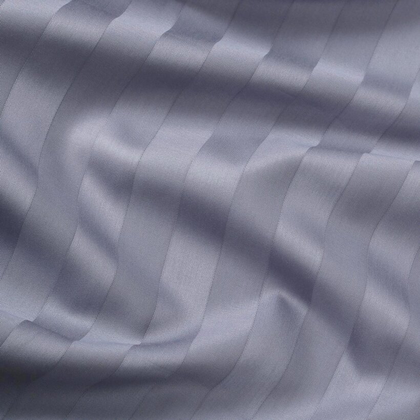 Kissenbezug aus Damast - dunkelgraue Streifen mit Satin-Glanz