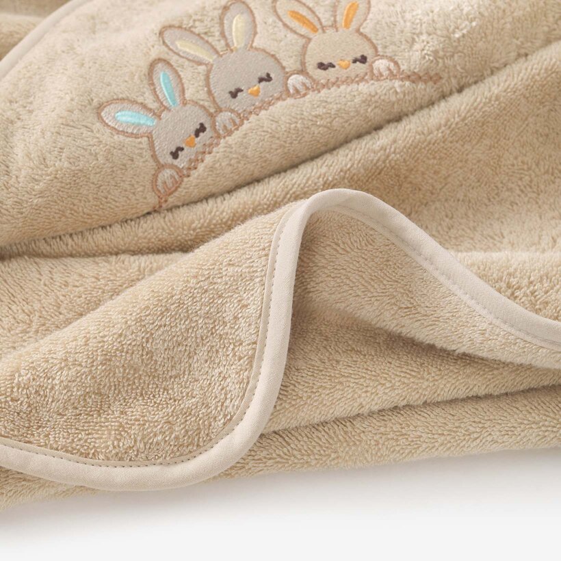 Frottee Babybadetuch mit Kapuze - Häschen auf Beige