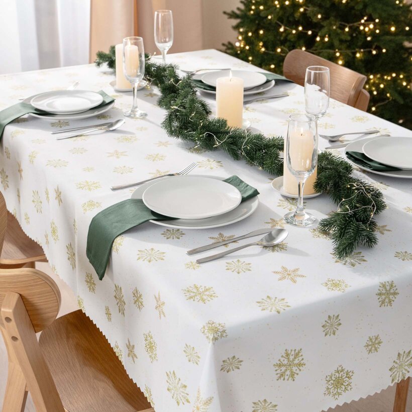 Eckige weihnachtliche Teflon-Tischdecke - Goldene Schneeflocken