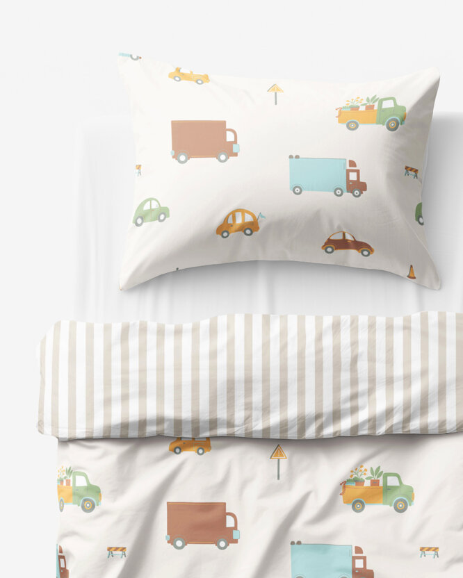 Kinder-Bettwäsche aus Baumwolle - Welt der Autos mit latte Streifen
