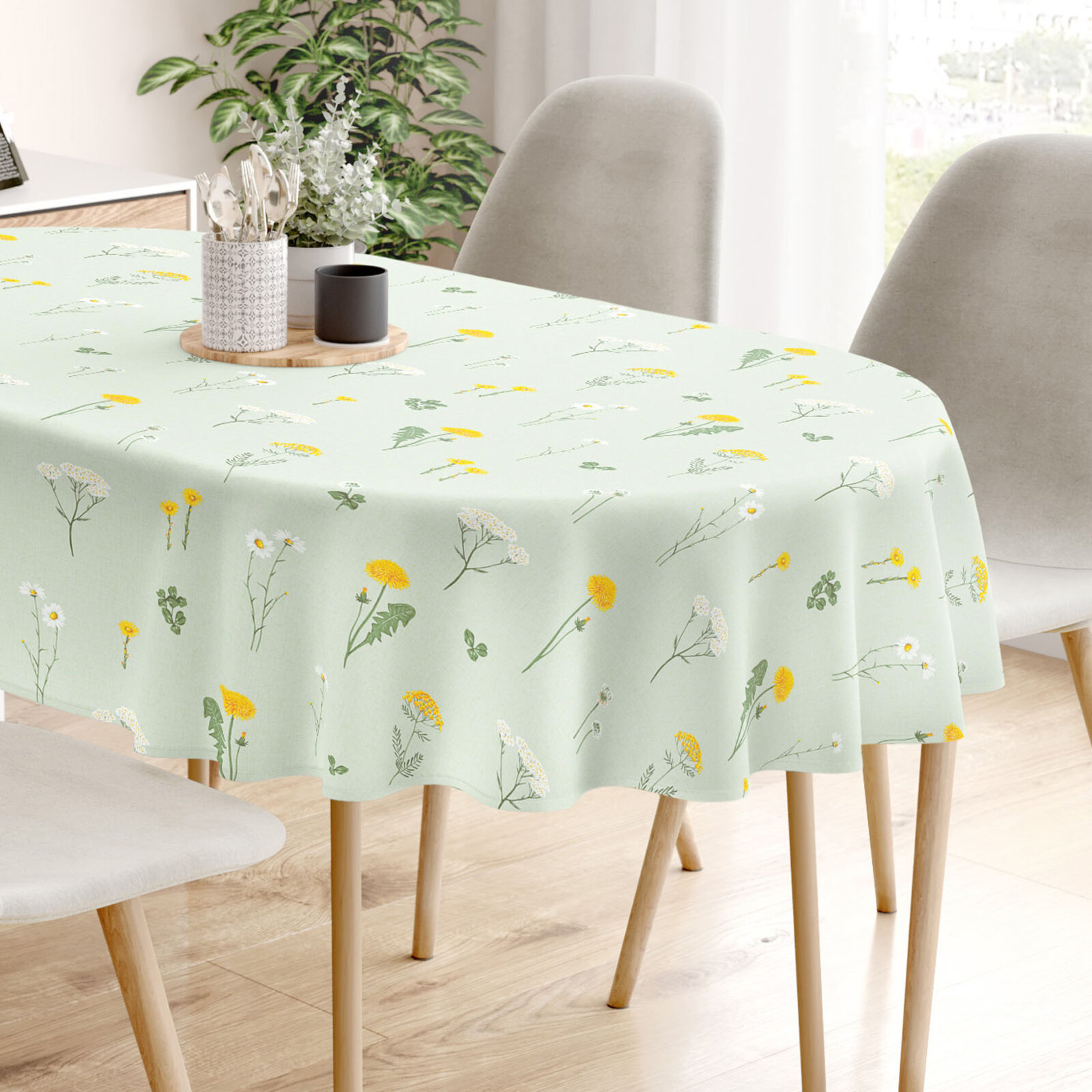 Ovale Tischdecke aus 100% Baumwolle - Grüne Wiese