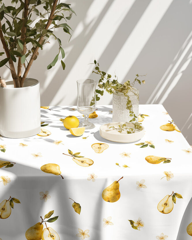 Eckige Teflon-Tischdecke - Birnengarten